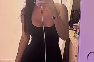 Cash only baby 💖💖💖 IM INDEPENDIENT😋💕🔥 ❤ My WhatsApp write me baby https://wa.link/qx8m3p NO DEPOSIT‼❤❇❤💖 FULL PAYMENT AFTER MY SERVICE💖Aswers my cuestions; 60 + 9 - Image 1